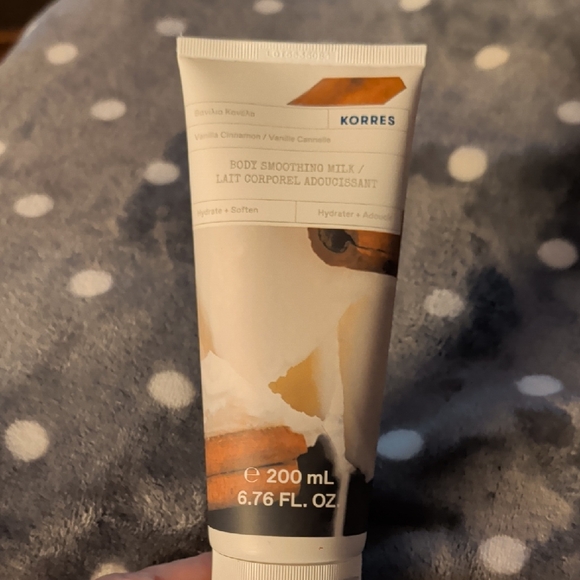 Korres Other - Korres Vanilla Cinnamon Body Milk
